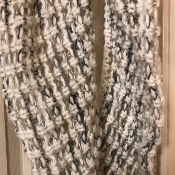 Scarf - Picture 2 of 2